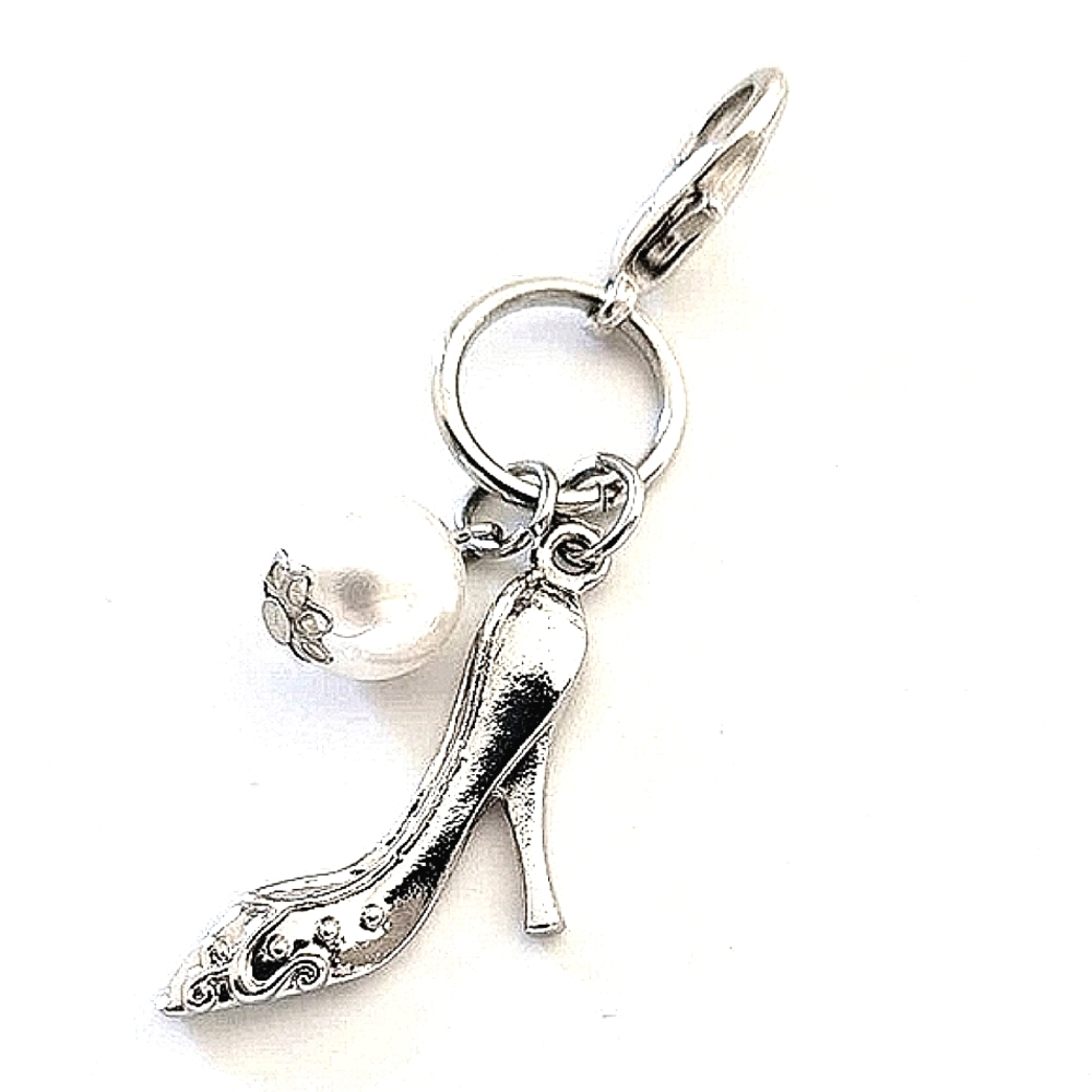 💗💞 Vintage Silver High Heel Shoe & Pearl Keychain Necklace Pendant